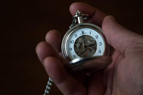 Kodėl visur vėluojantys žmonės gyvena ilgiau? Psichologai pateikia visiškai netikėtą atsakymą