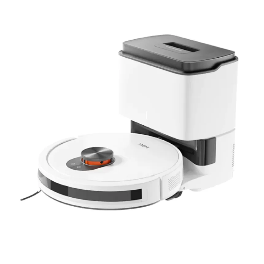ROIDMI EVE CC robot vacuum and mop cleaner with cleaning base
