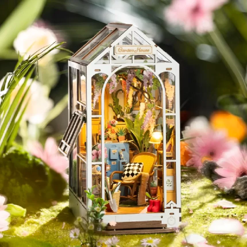 Robotime Rolife Garden House Book Nook Kit Book Shelf Insert