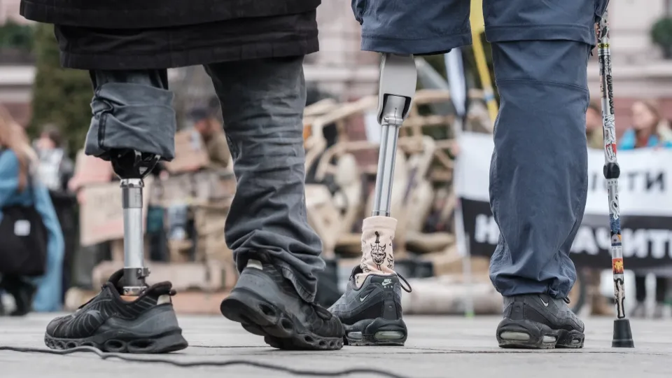 Vokietija pelnosi iš Rusijos karo pasekmių? Karo aukos kuria milijoninę rinką Vakarų gamintojams