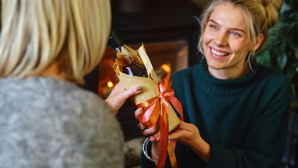 Vienas neapgalvotas pirkinys ir Kalėdos sugadintos: pasakė, kokių dovanų geriau vengti