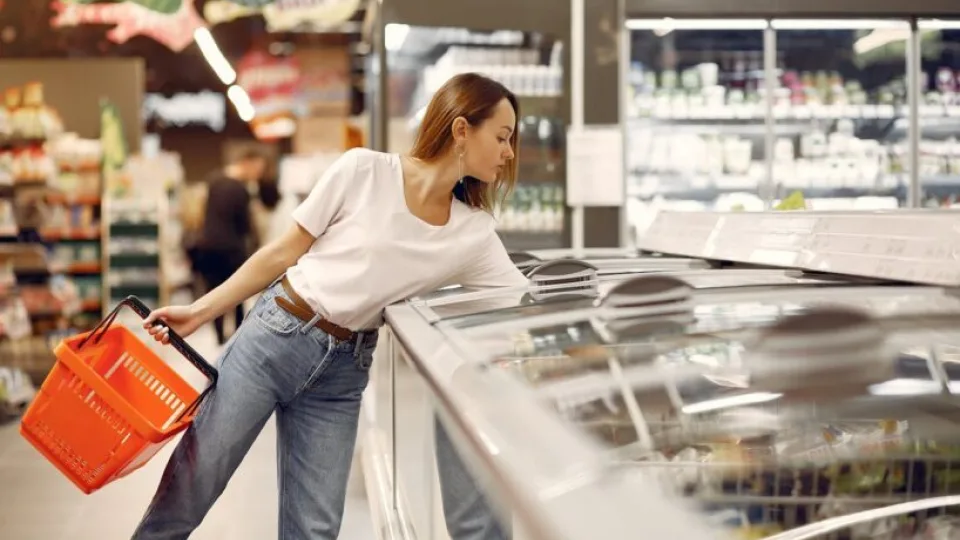 Turite seniai užšaldytos mėsos? Įvardintas svarbus mėsos laikymo terminas, kurį visi ignoruoja