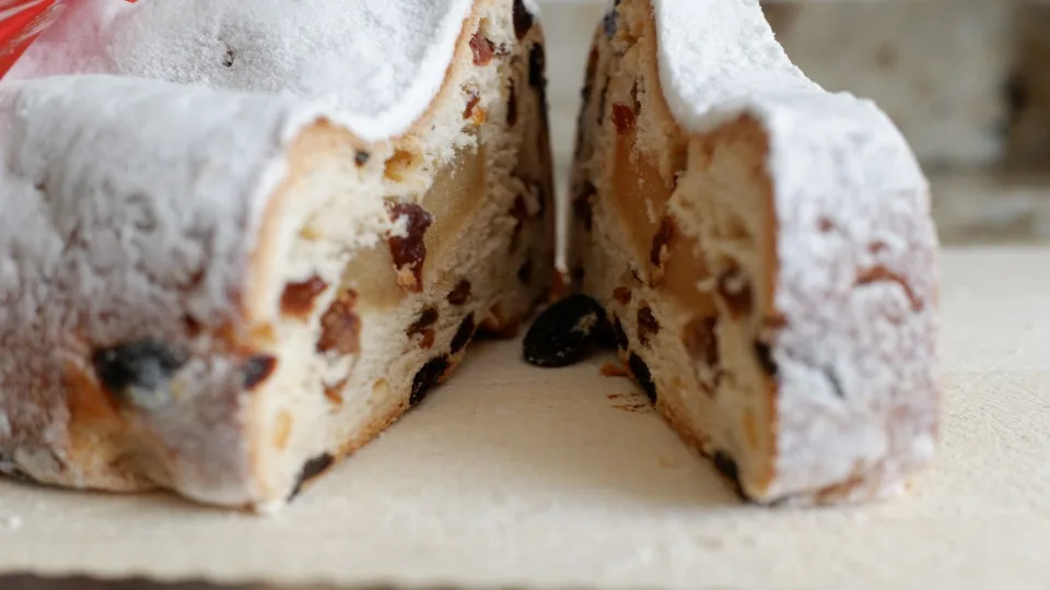 Kalėdinis pyragas, apie kurį niekas nepasakojo: šie ingredientai pakeičia skonį iš esmės