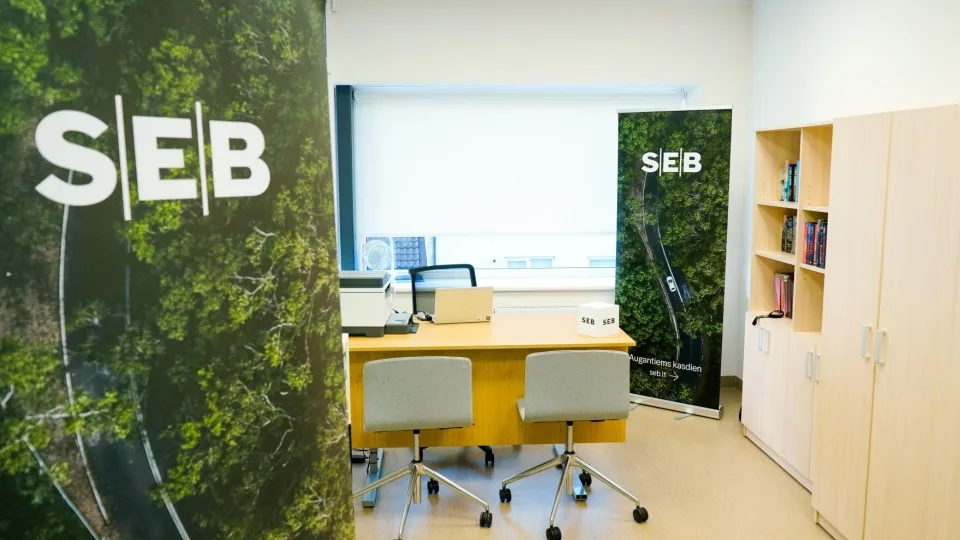 SEB bankas išplėtė skyrių tinklą: kintančio darbo laiko skyriai veikia jau 13 miestų