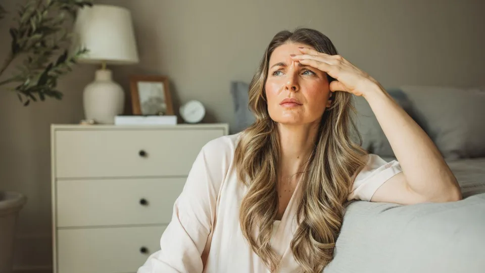 Svarbus gydytojos perspėjimas: nuovargis, mieguistumas ir apatija gali būti ne šiaip liūdesys, o liga