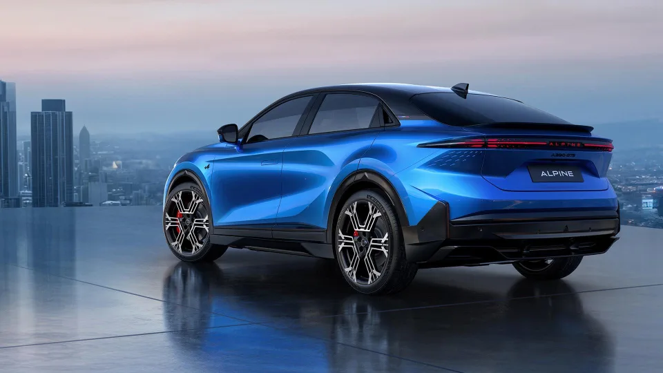 Britai neslepia nuostabus: naujas „Alpine“ elektromobilis parduodamas už stebinančią kainą