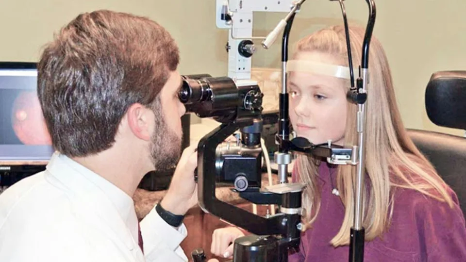 Akių ligų gydytoja atskleidė tiesą, kurios daug kas nepaiso – štai, kodėl silpsta regėjimas