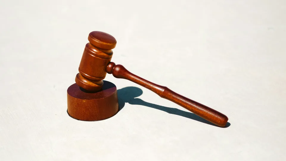 Ar teisingumas Lietuvoje skaičiuojamas? Kauno teismų vadovas pasakė tai, apie ką kalbėti bijota