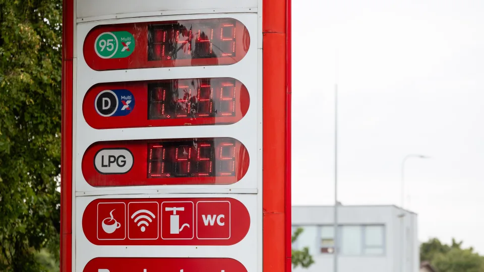 Lietuvoje – viena pigiausių degalų kainų ES, bet ar dar ilgai džiaugsimės pigesniu kuru?