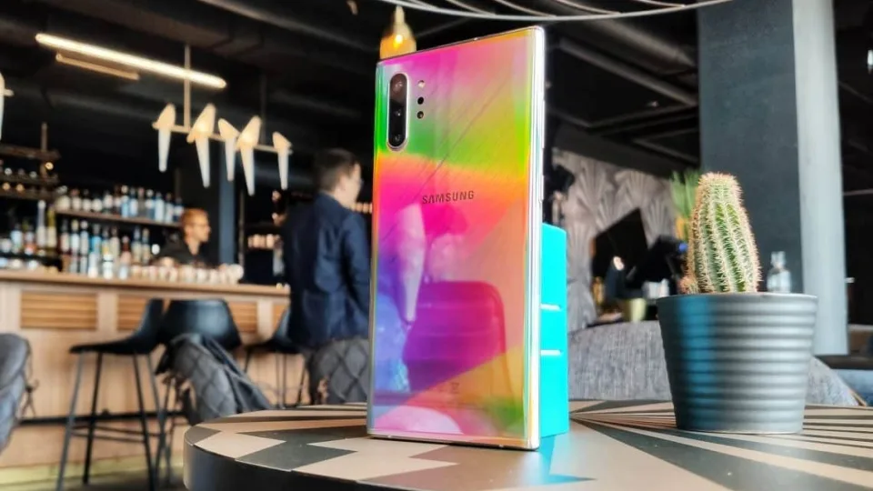 „Galaxy Note 10“ užsakymai: lietuviai rinkosi didžiausią ekraną, talpą ir pašvaistės spalvą