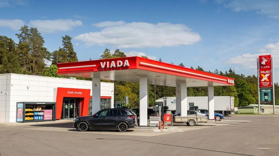 Dyzelino eros pabaiga? „Viada“ skelbia apie milijonines investicijas, tai gali pakeisti visą rinką