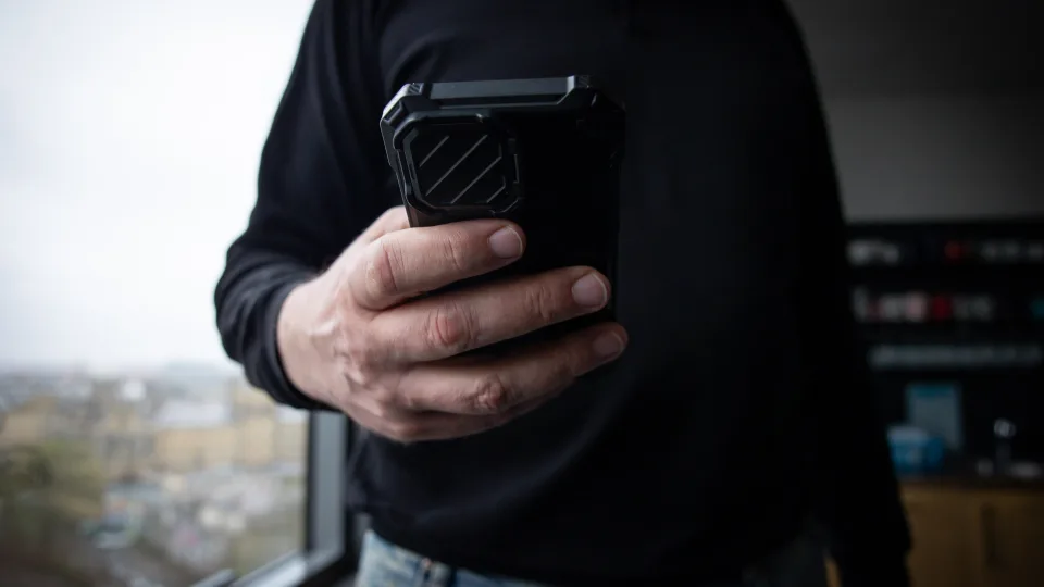 Policininkais prisistatę sukčiai išviliojo dešimtis tūkstančių eurų, gyventojai turi išlikti budrūs