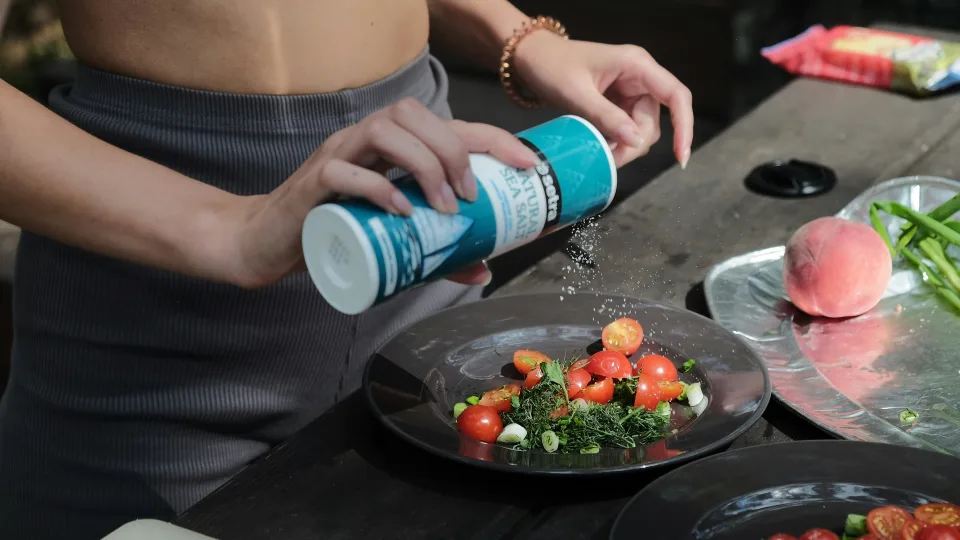 Nuo indų ir odos iki dėmių bei ledo: nustebsite, kam iš tikrųjų tinka paprasta druska