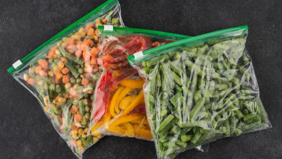 Šiuos populiarius virtuvinius maišelius naudojate kasdien, bet jie tyliai gadina jūsų maistą