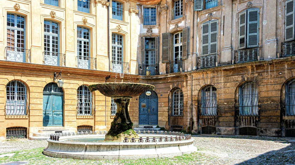 Smūgis elektromobilių gamintojams: Prancūzijos teismas nurodė grąžinti visus pinigus už automobilį