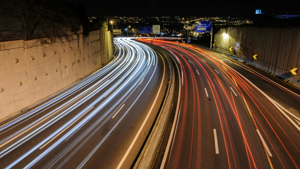 Per plauką nuo tragedijos: Vokietijoje tyčia pastatyta puspriekabė užblokavo visą magistralę