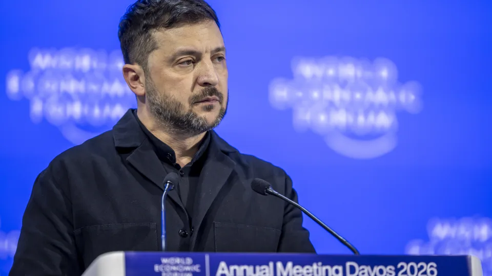 Zelenskis ragina nedelsti: po mirtinos atakos Kyjive – spaudimas sąjungininkams dėl oro gynybos