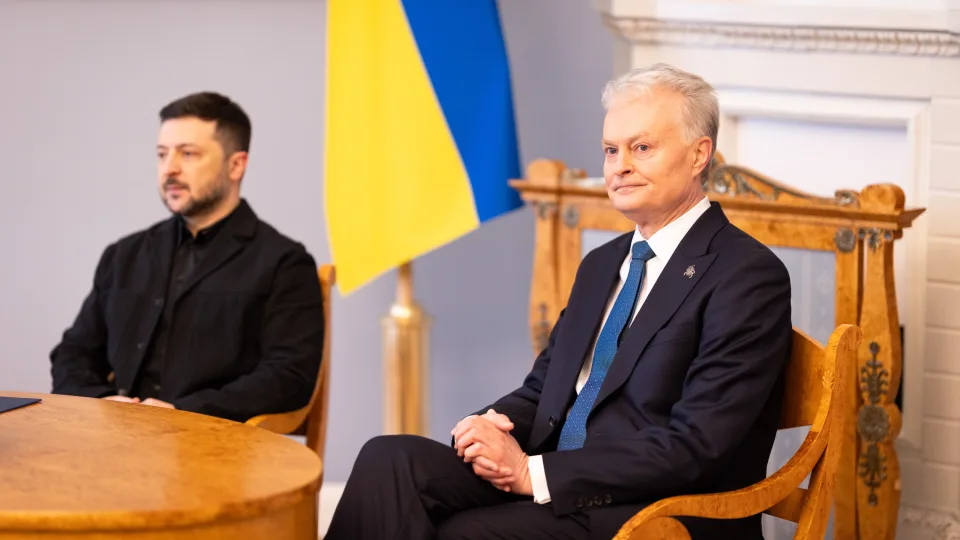 Nausėda susitikime su Nawrockiu: Europa turi prisiimti didesnę atsakomybę už savo gynybą