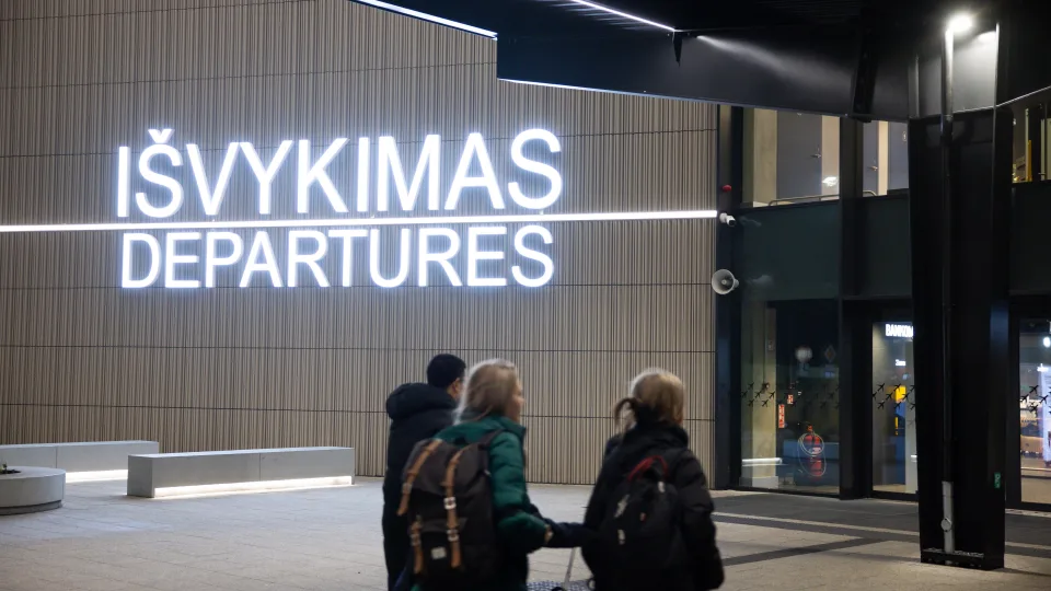 Kelionės planai byra: oro sąlygos įnešė rimtą sumaištį, skrydžiai stringa