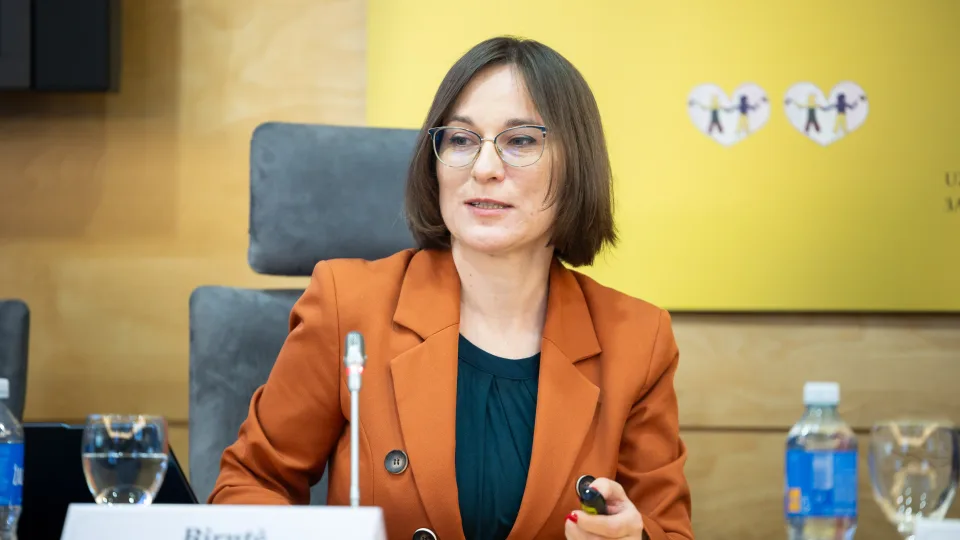 Nustatyta diskriminacija stojant į aukštąsias mokyklas: atleidimas nuo egzamino tapo kliūtimi studijoms