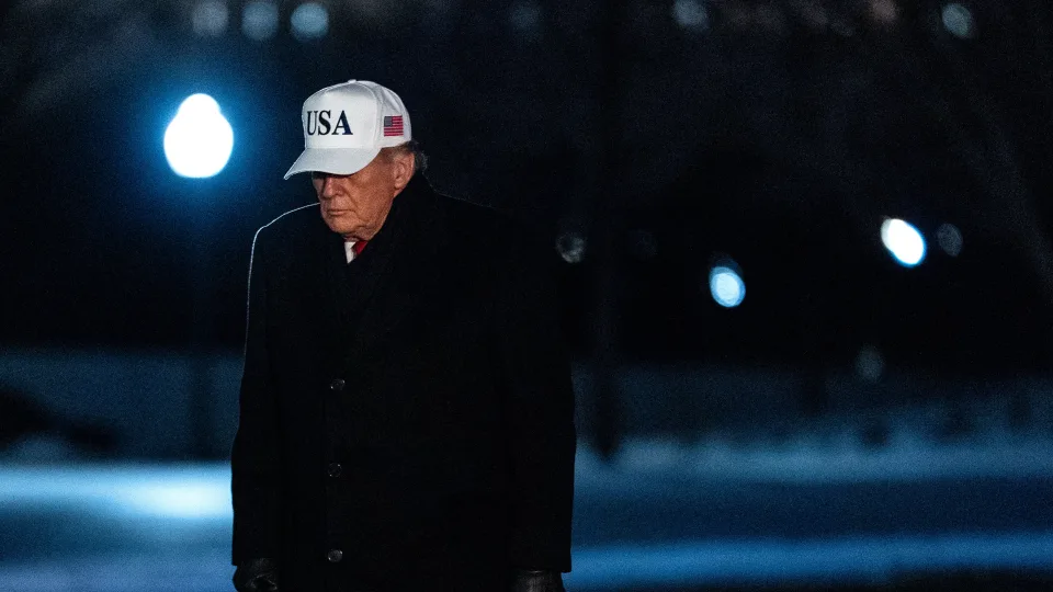 Regionas ant ribos: dešimt JAV karo laivų jau dislokuoti, pasaulis stebi, kas bus toliau