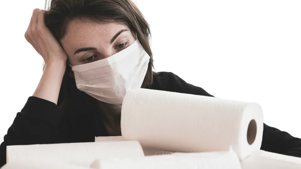 Gripas smogia: gydytojai įspėja dėl klastingo simptomo, kurį daugelis vis dar ignoruoja