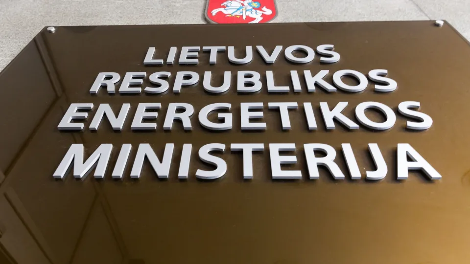 Parama atsinaujinančiai energijai stiprėja: gamintojams numatytos lengvatinės paskolos