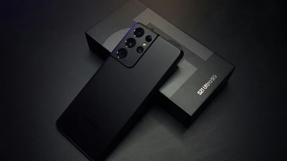 Revoliucinės technologijos: naujasis „Samsung" flagmanas žada pranokti net „Apple" įrenginius