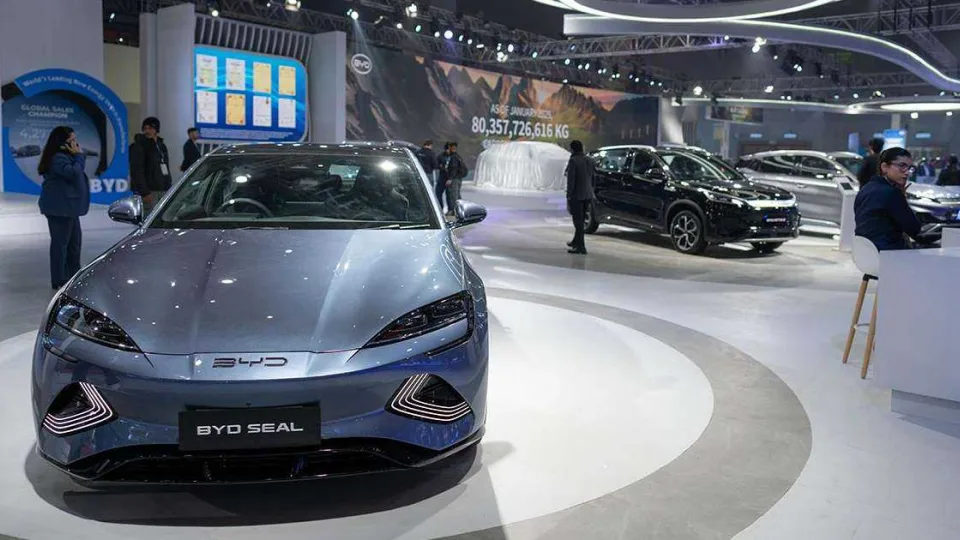 Elektromobilių burbulas braška, Kinijos rinka siunčia aiškų perspėjimą investuotojams