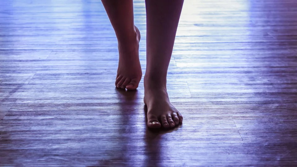 Vienas sprendimas, ir grindys bus šiltos be brangių šildymo sistemų, štai kaip tai veikia