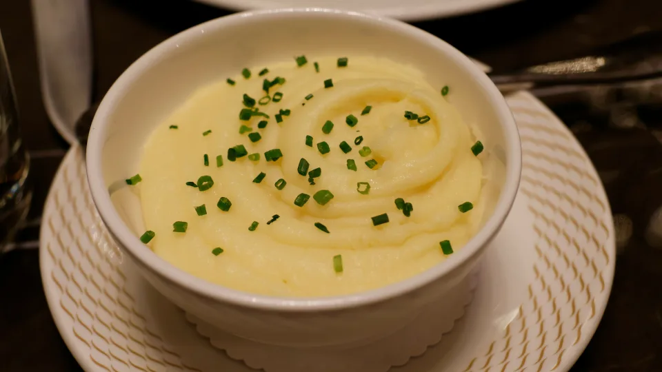 Vienas netikėtas triukas virimo pabaigoje, ir jūsų bulvių košė bus be jokių gumuliukų