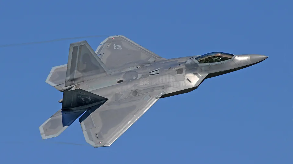 Įtampa pasiekė maksimalų tašką: Kinija teigia užfiksavusi tai, ko radaru neva neįmanoma aptikti