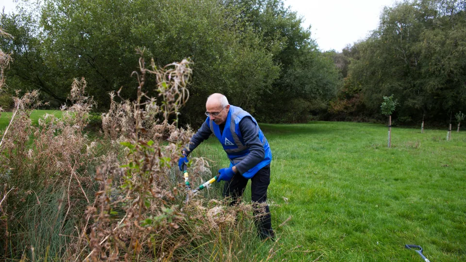 Specialistai siunčia svarbią žinią: šių sodo darbų dabar nesiimkite, gali kainuoti visų metų derlių