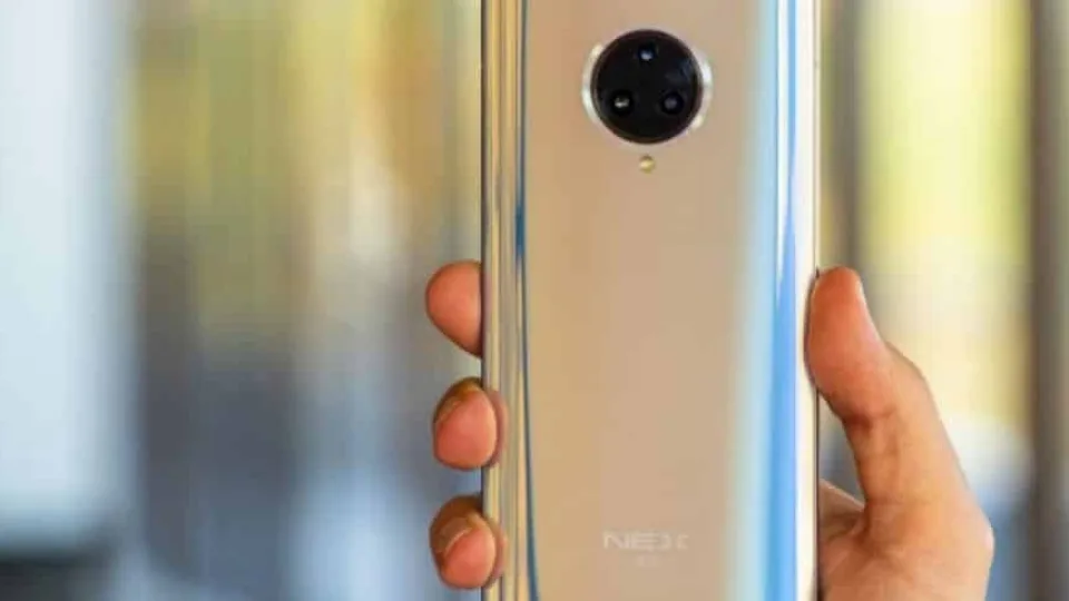 Paskelbti galingiausi spalio mėnesio Android telefonai: nugalėtojas labai netikėtas