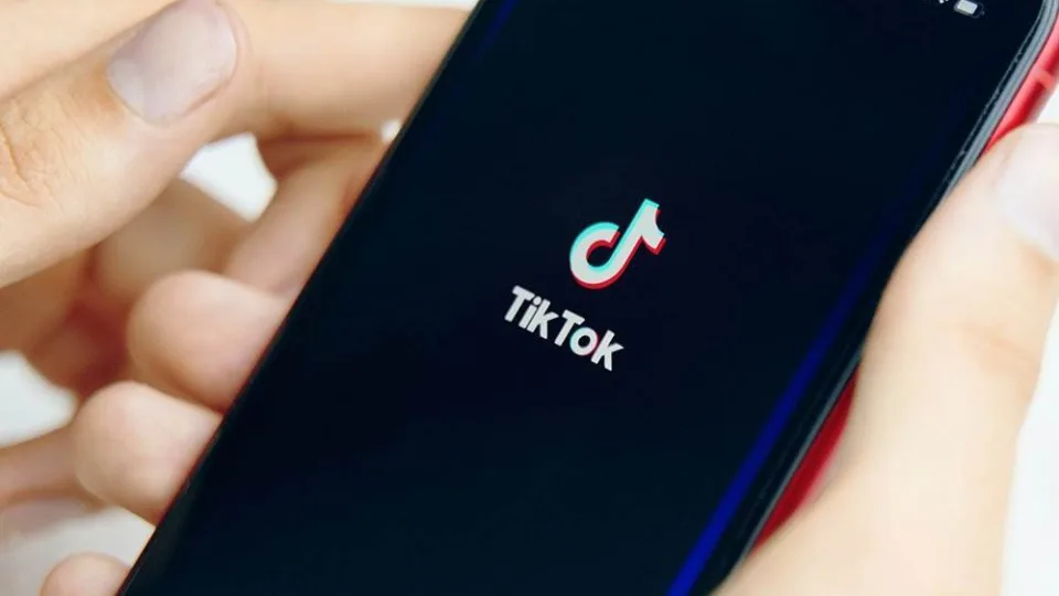 „TikTok“ fenomenas: nuo vaikiškos pramogos iki 2 mlrd. parsisiuntimų