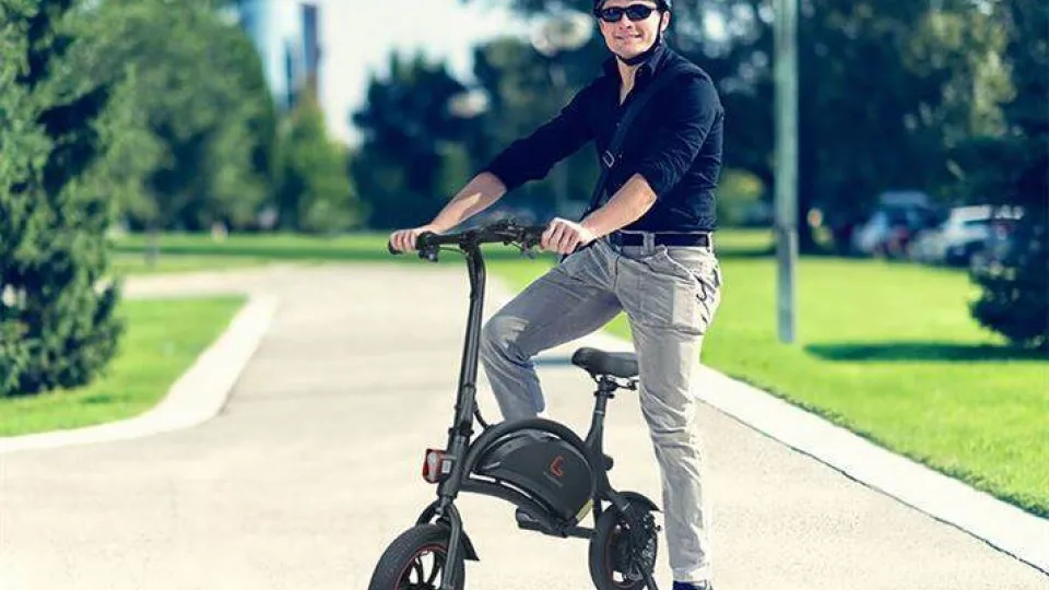 Pamirškite paspirtukus: už tą pačią kainą iš Lenkijos sandėlio galite gauti elektrinį dviratį