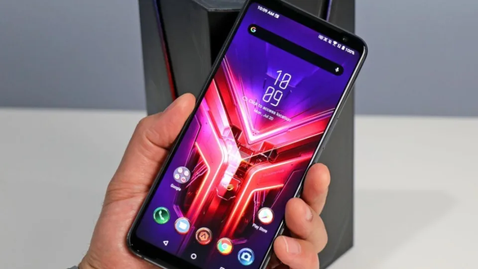 Naujausius savo flagmanus pristatys ir „Asus“: kompanijos atstovai paskelbė, kada debiutuos naujieji „ROG Phone 9“ serijos išmanieji telefonai, veiksiantys su „Qualcomm“ lustais