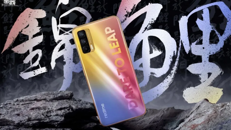 „Realme“ pristatė naują vidutinioką: puikus ekranas, itin greitas įkrovimas ir žema kaina