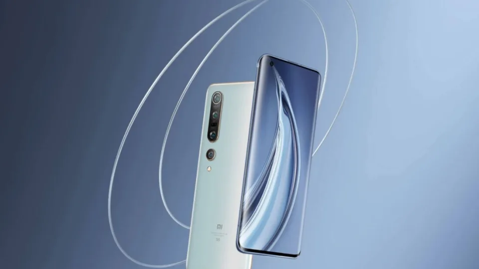 „Xiaomi“ netrukus sudrebins telefonų pasaulį: naujausi flagmanai pasirodys kaip niekada anksti