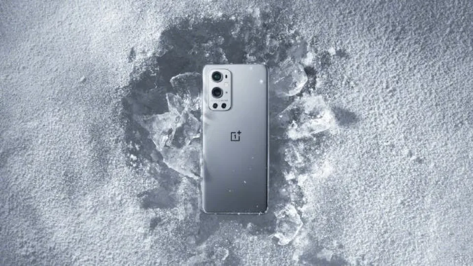 Nutekėjo „OnePlus 9“ dizainas: nustebins netradicine spalva