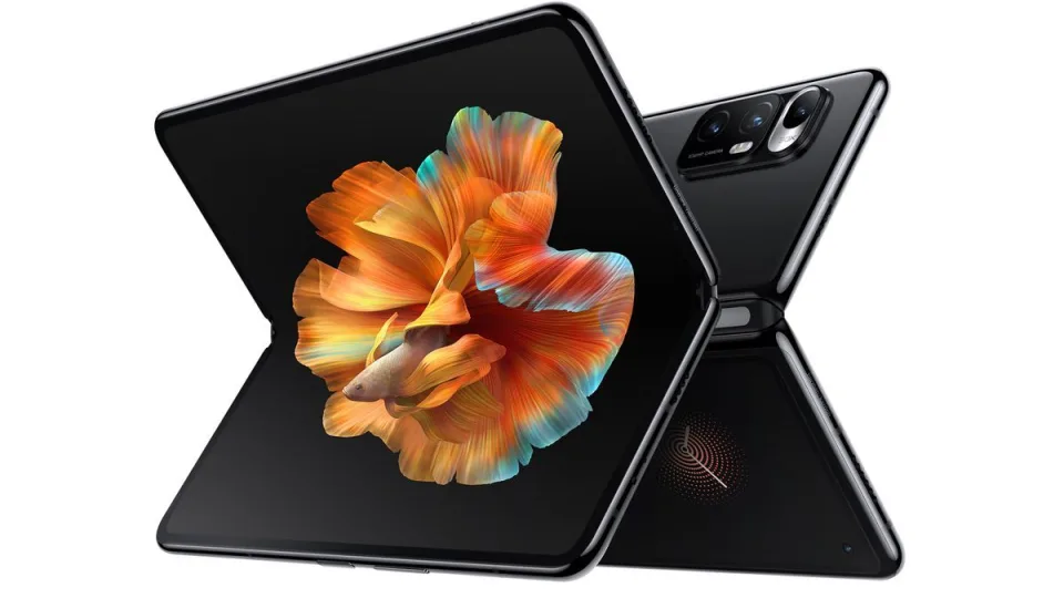Pristatytas pirmasis „Xiaomi” sulenkiamas telefonas: kaina daugeliui nepatiks