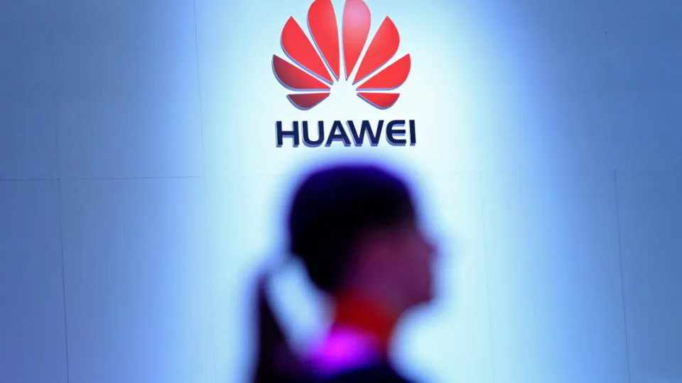 „Huawei“ atrado būdą, kaip apeiti sankcijas