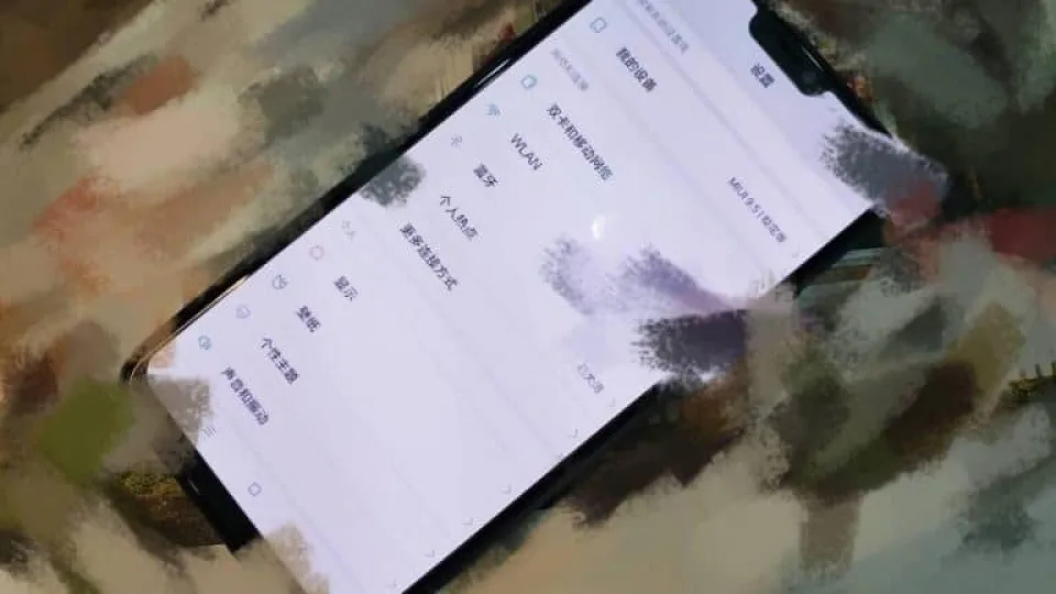 „Xiaomi Mi 7“ gali turėti panašią į „iPhone X“ veido atpažinimo technologiją