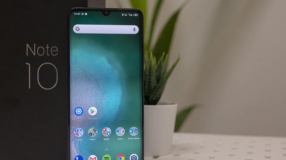 „Xiaomi Mi Note 10“ apžvalga: nuvilianti baterija ir abejotinos kamerų kalno galimybės
