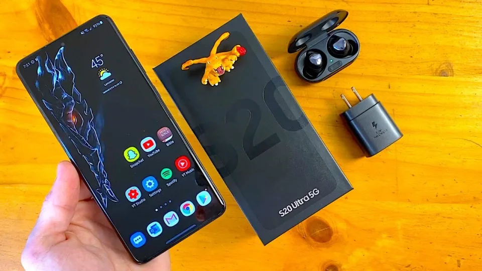 Atskleistas „Samsung” godumas: sužinokite, kiek kainuoja pagaminti už €1350 parduodamą „Galaxy S20 Ultra”