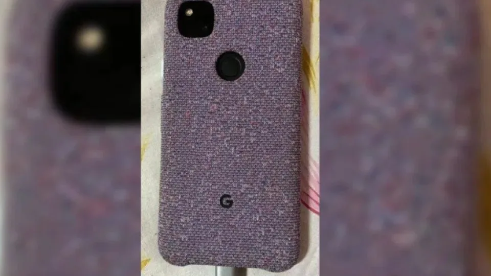 Ir vėl pasirodė naujos „Google Pixel 4a“ nuotraukos, artėja pristatymas?
