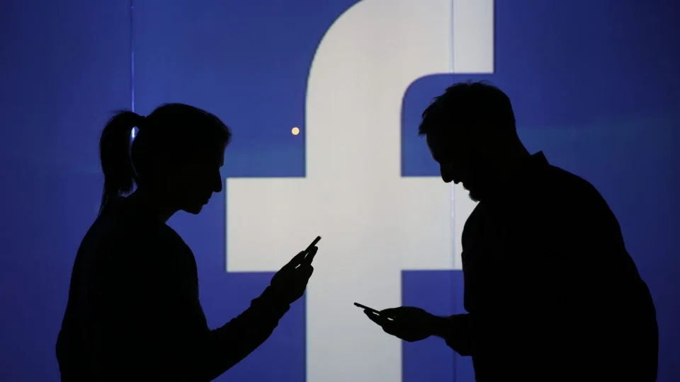 Net patys „Facebook“ darbuotojai netiki socialinio tinklo nauda pasauliui: atskleista tiesa šokiruoja