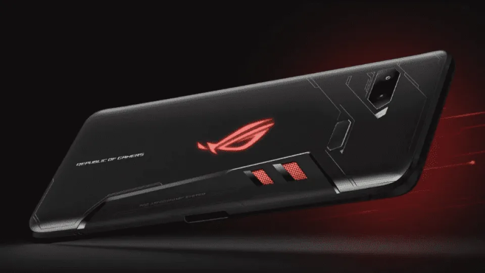 Galingas „Asus“ žaidimų telefonas turėtų pasirodyti jau netrukus, aiškėja pagrindinės jo specifikacijos