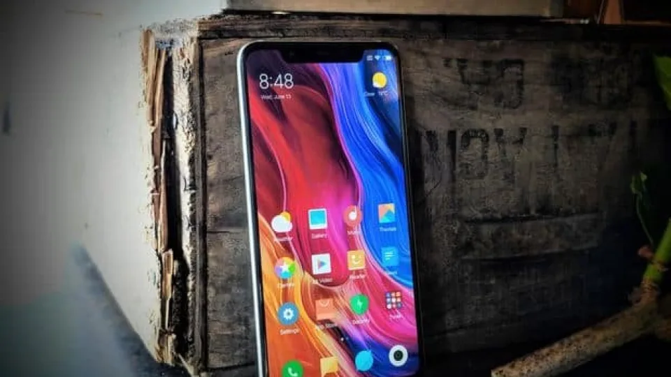 TOP 5 geriausi kiniški išmanieji telefonai iki 500 eurų – 2018 birželis