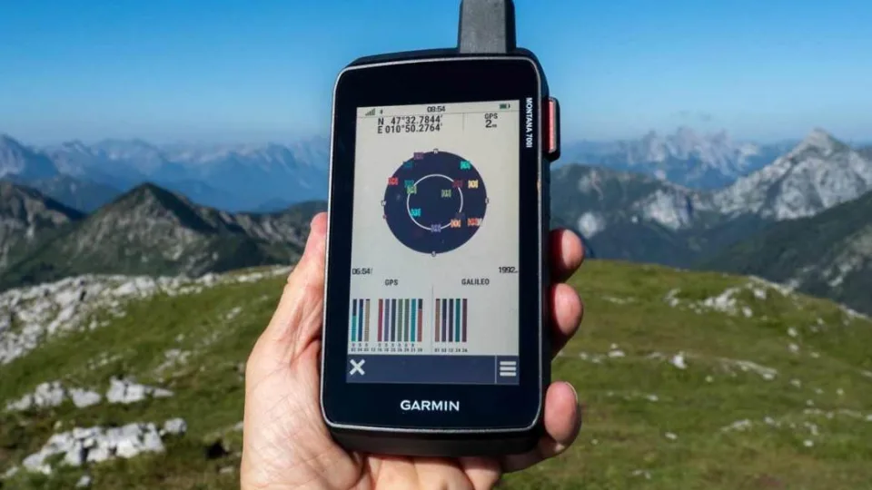 „Garmin“ naujųjų delninių kompiuterių serija: leiskitės į nuotykius nelikę be ryšio